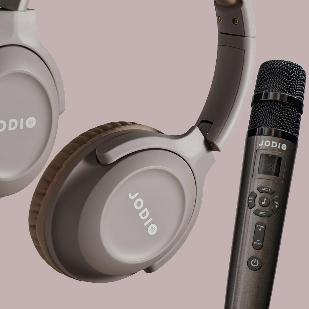 JODIO 藍芽行動KTV耳機豪華組 二入 (奶茶色)+專用時尚收納包 (奶茶色)